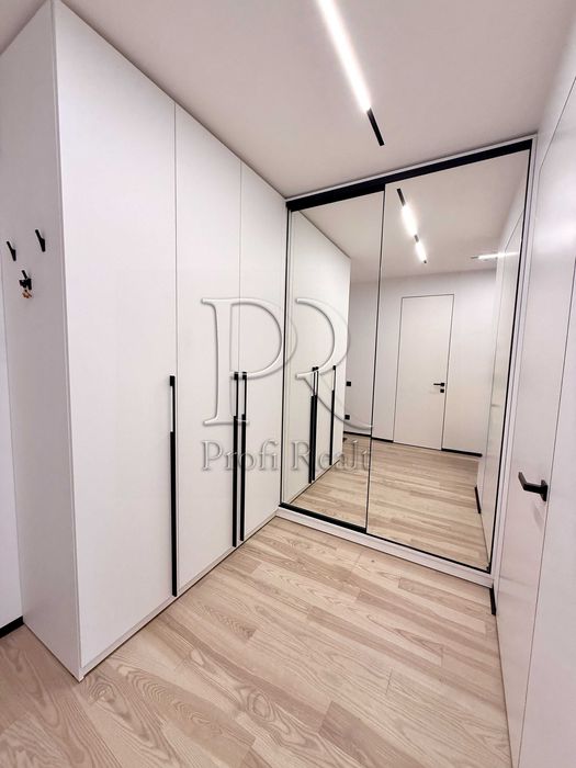 Оренда 1 к. кв., 52 м2. ЖК City Hub, метро Вокзальна 5 хвилин пішки