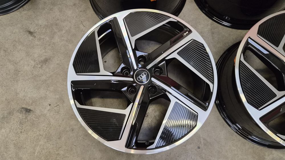 Felgi 20 cali Audi RS e-tron GT jak nowe
