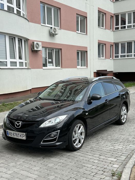 Mazda 6  2-покоління( рестайлінг)2011 рік 2.2 дизель