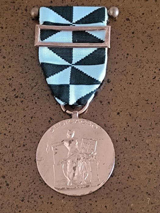 Medalha alusiva à Dedicação da Câmara Municipal de Lisboa, grau cobre