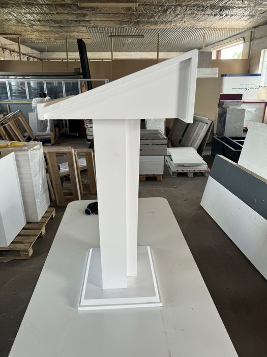 Mównica konferencyna/Pulpit stojacy Biały Gladki