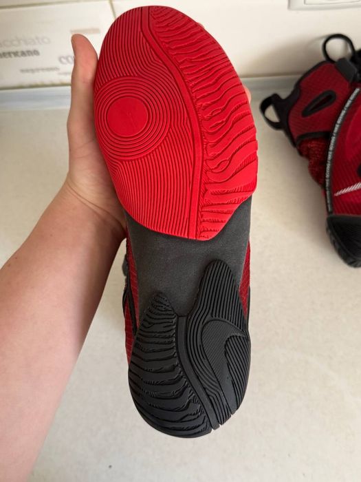 Продам боксерки nike hyperko2