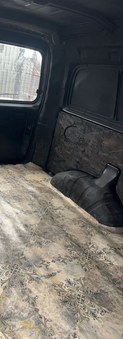 Продам авто хюндаи H200 2.5тд