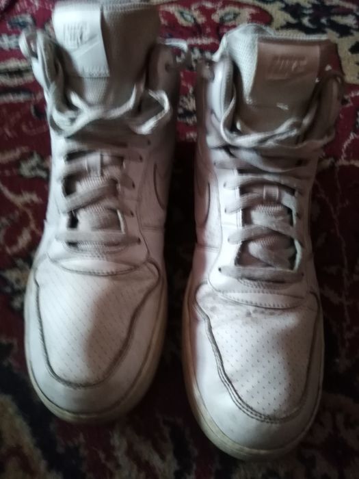 Białe buty Nike 47