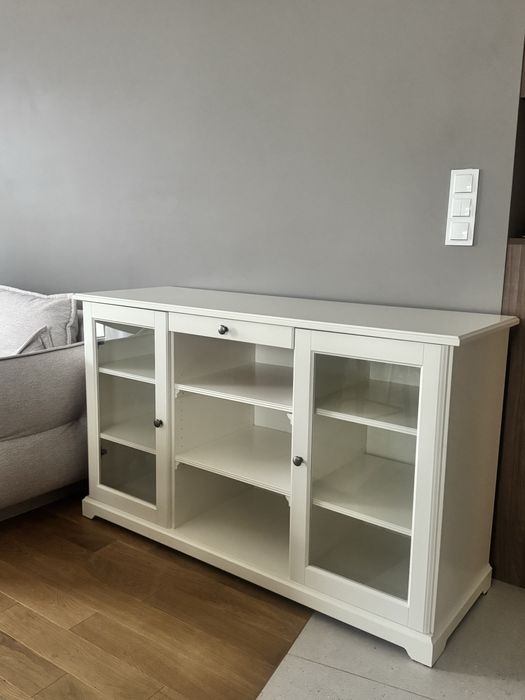 Komoda Kredens Witryna Liatorp Ikea do salonu przeszklona