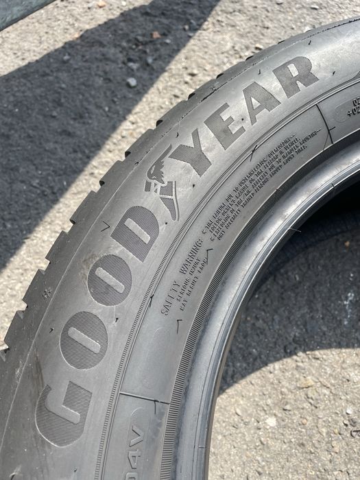 225/60 R18 Goodyear Vector 4Seasons / 2шт./ 2023 рік./ ваесезонка