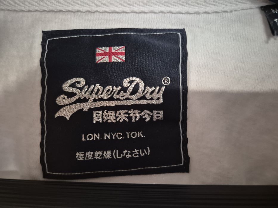 Superdry biały t-shirt z nadrukiem