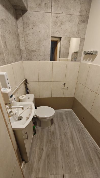 Wynajmę lokal 40 m2 1 Maja Jagiellońska
