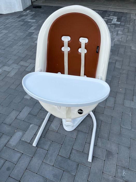 MIMA MOON 2G krzesełko do karmienia 3w1 Leżanka i podnóżek w zestawie