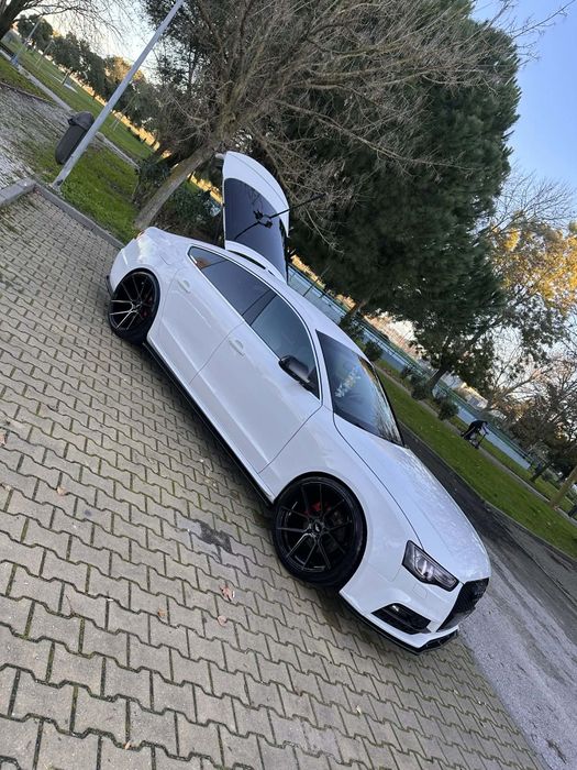 AUDI A5 2.0 TDI 177CV  Impecável