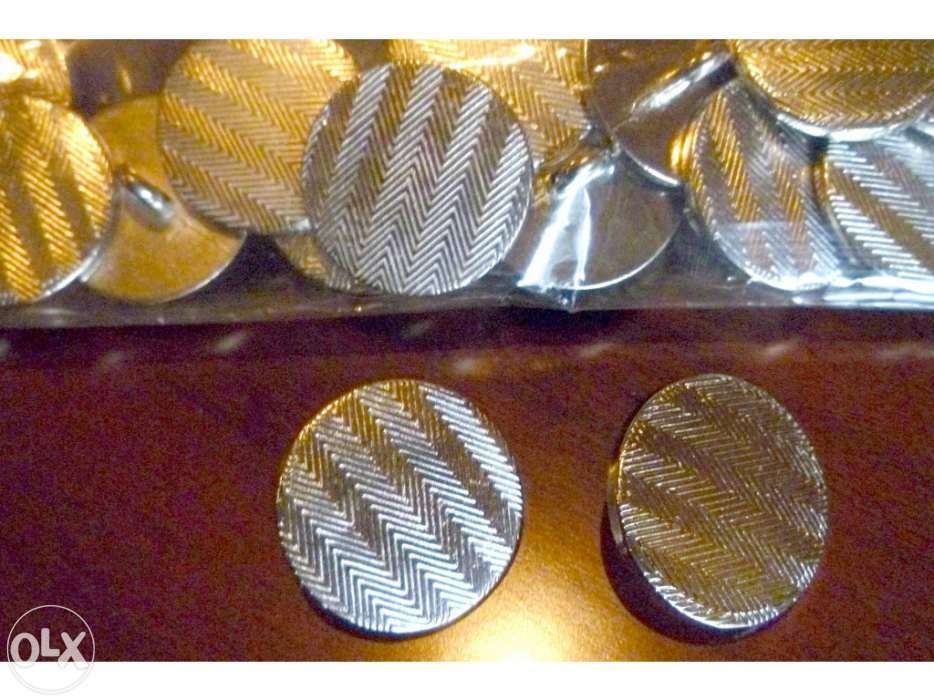 Botões "Vintage" ouro e prata