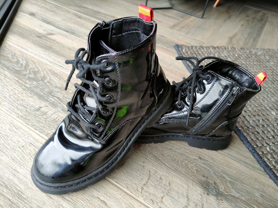 Trzewiki czarne Reserved r.32