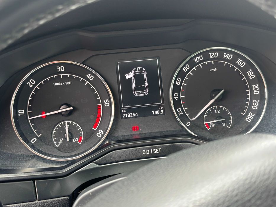 Skoda Superb 1.6 TDI – Final de 2015