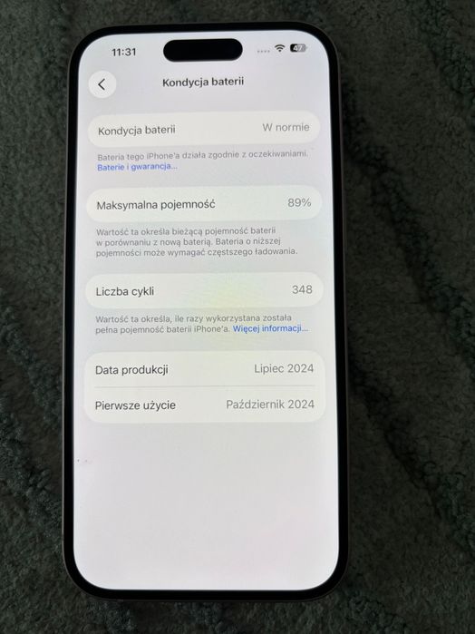 Iphone 15 różowy jak nowy