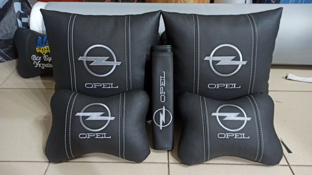 Подушка на підголовник метелик подушка на сидіння паски ремені безпеки