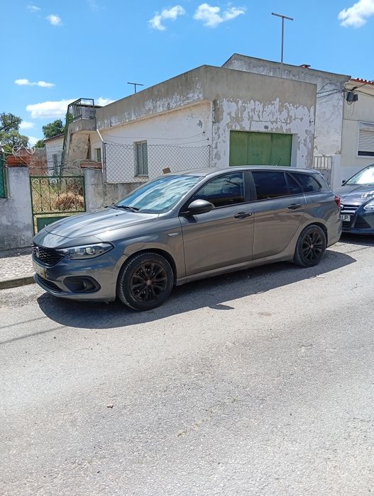 Fiat tipo 2019  cinzento