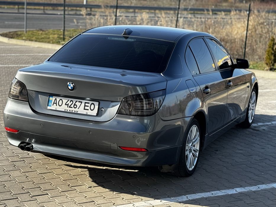 BMW E60 525d автомат