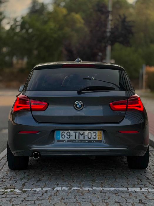 BMW 116d LCI Urban Style | Black Panel Display