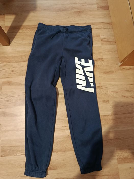 Dresy chłopięce 164/S Nike