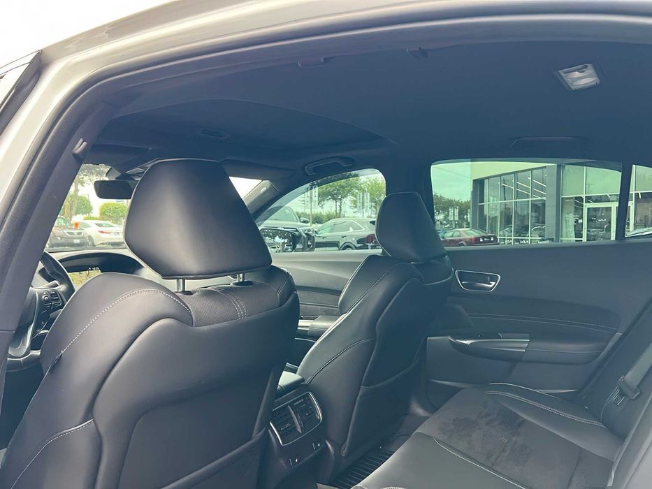 Acura TLX      2020