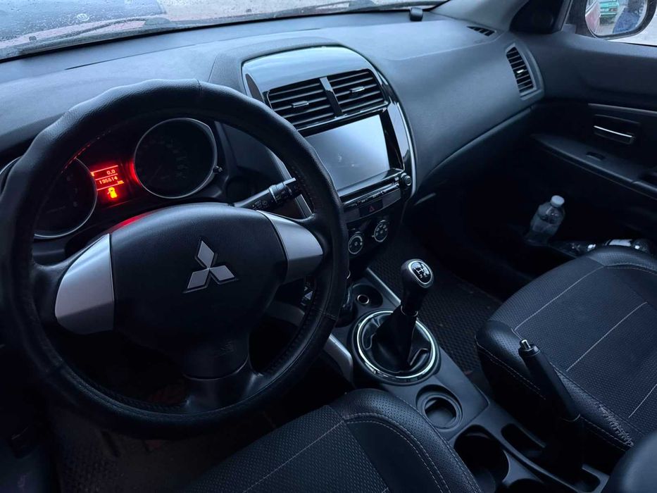 Продаж авто Mitsubishi ASX 2011
