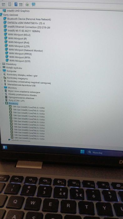 Klasa Biznes Dell 5540 I5 1335U/16gb/256SSD/15.6 IPS/Modem/Windows 11PRO