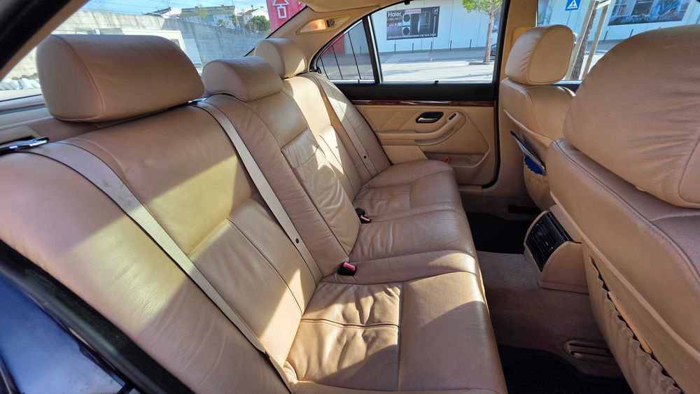 BMW 530d de 2001 Pack M (E39)