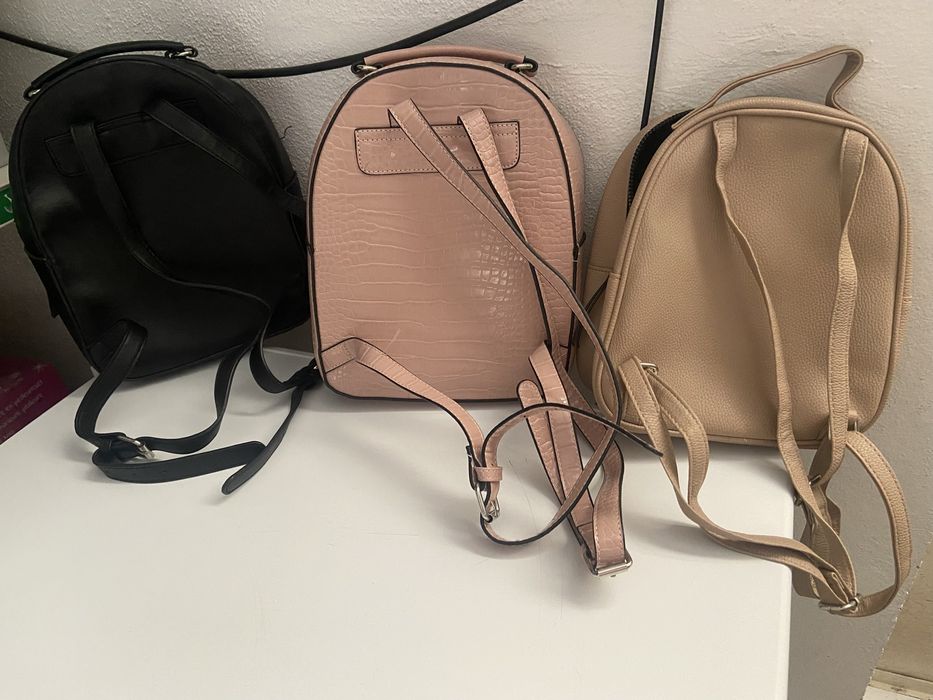 Tres malas com alcas 5€ cada