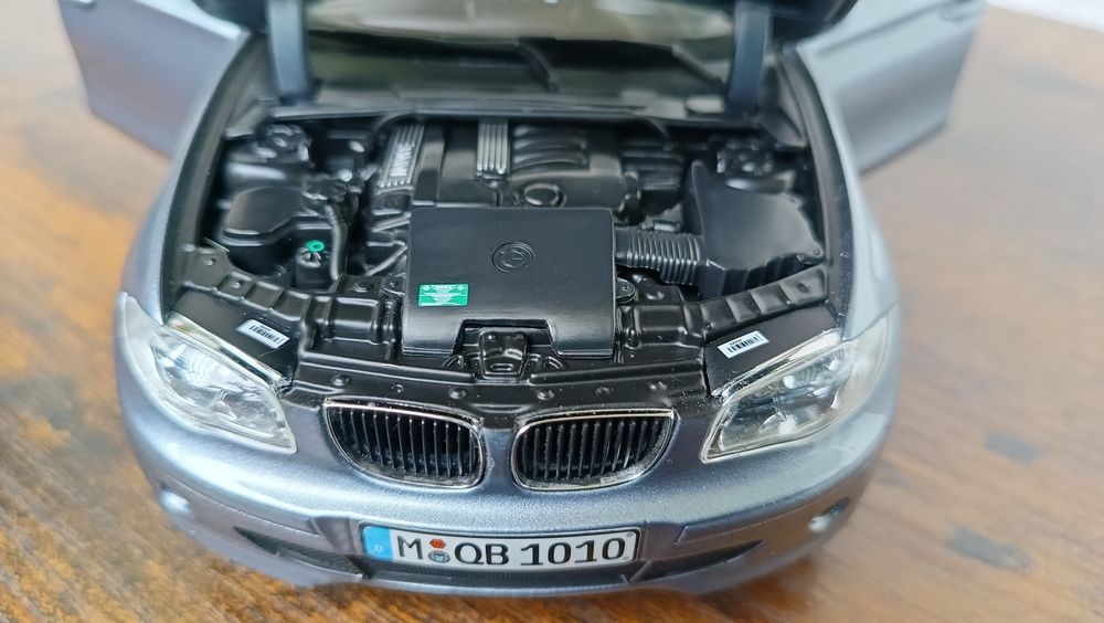 BMW 120i E87 Kyosho 1/18 Myślibórz • OLX.pl