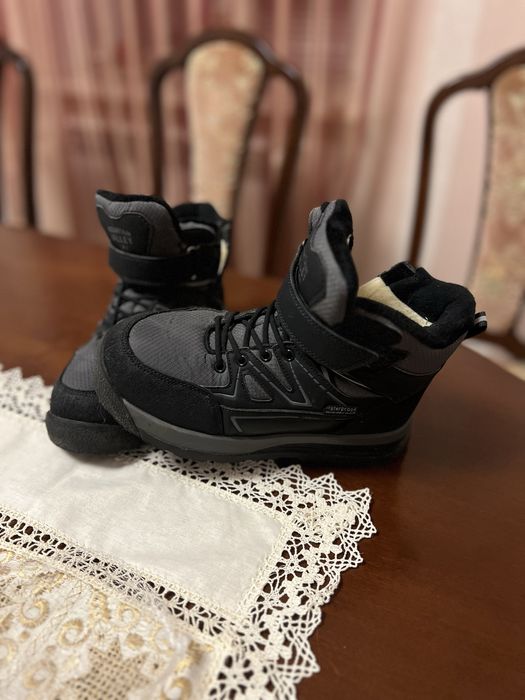 Зимові ботинки 38 розмір