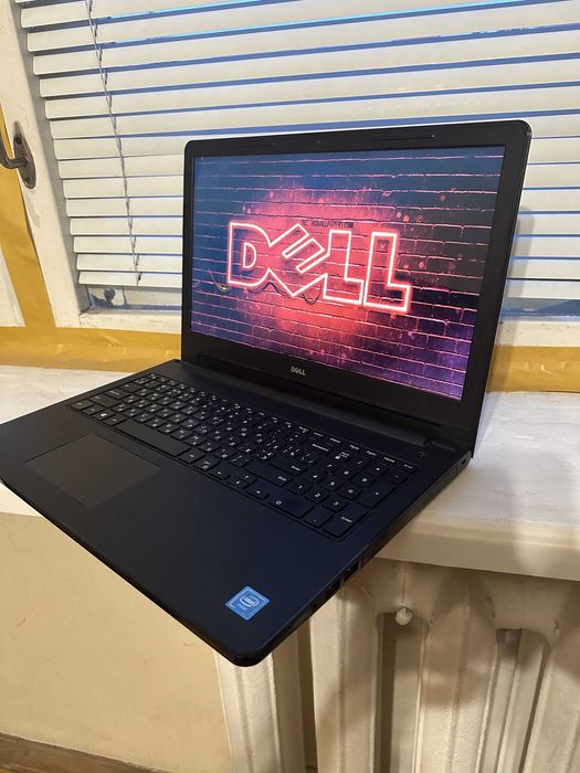 Ноутбук DELL 15.6" Core i5-1035G7 Nvidia Geforce MX350