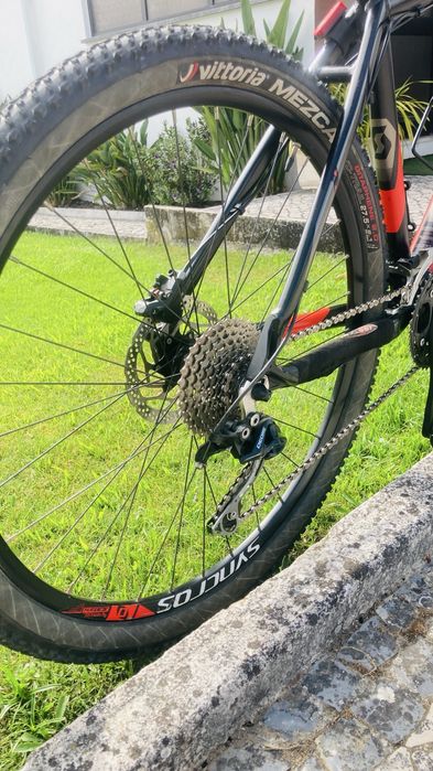Bicicleta SCOTT Scale 770