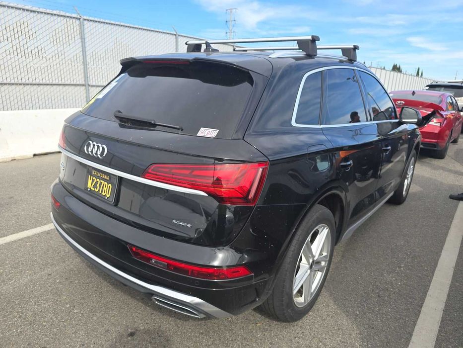 2022 Audi Q5 e Plug-In Hybrid S line Premium