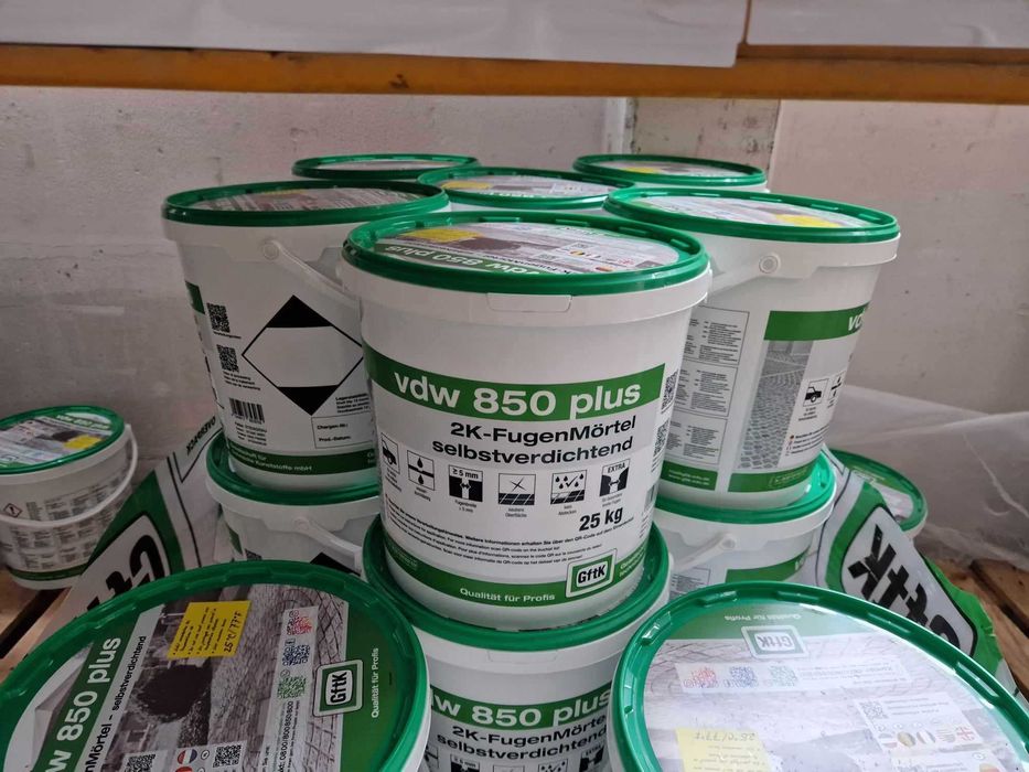 Fuga żywiczna do kostki Granitowej na podjazdy