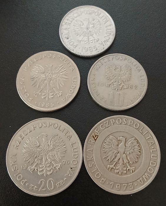 Monety PRL każda inna.