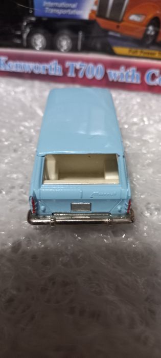 модель москвич СССР 1/43