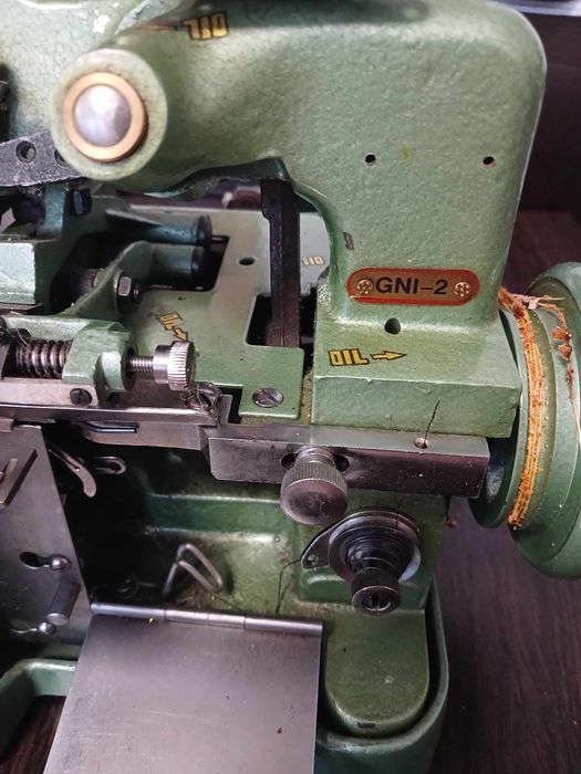 Оверлок полупромышленный серии GN-2