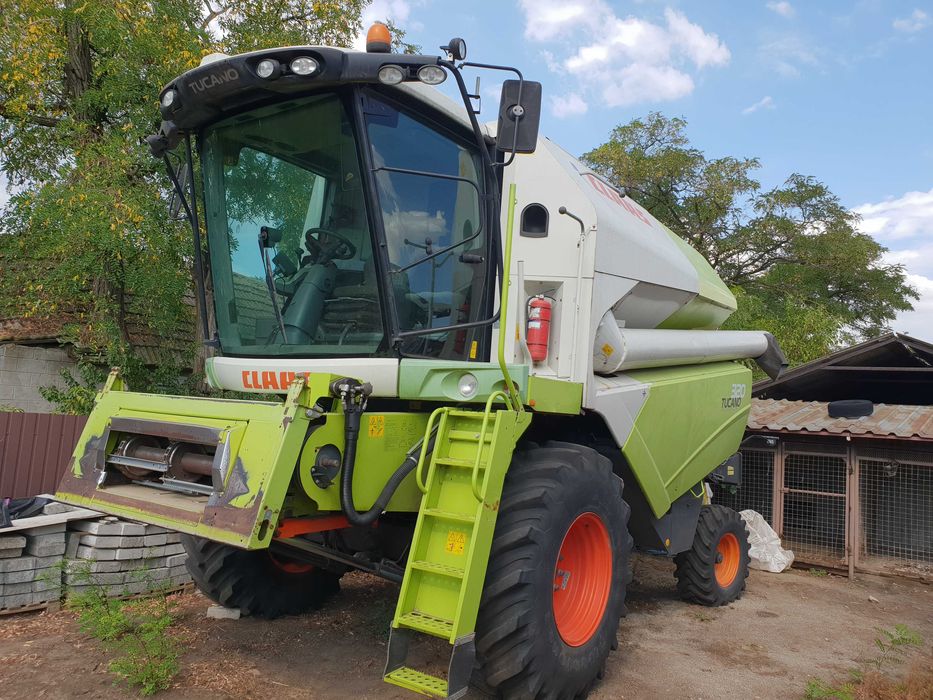 Продам комбайн CLAAS TUCANO 320