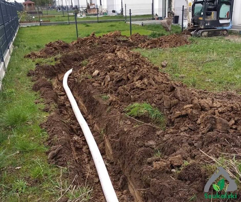 Odwodnienie, łapacz deszczu, deszczówka, drenaż, zbiornik na wodę