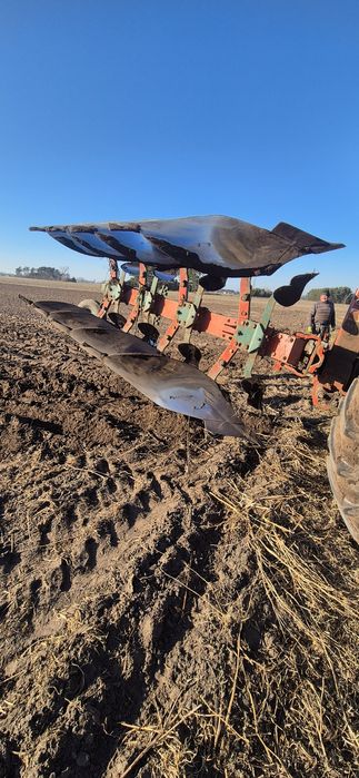 PLUG 4 Kverneland LD 85-160