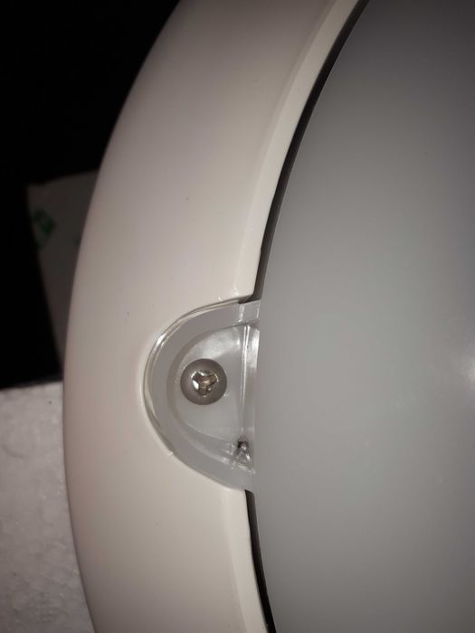 Plafon LED z czujnikiem ruchu, wandaloodporny 15W. Klosz HDPE-kompozyt