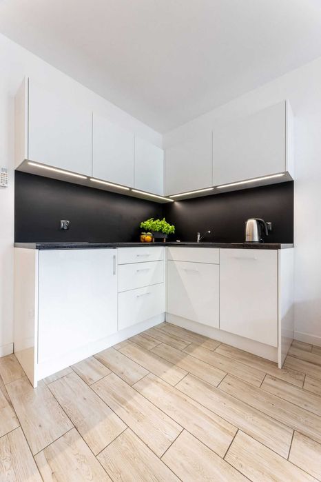 DLA FIRM!!! Od 01.09.2026 , 19 Całorocznych  apartamentów Grand Baltic w porcie ,  od 2 400 zł - More
