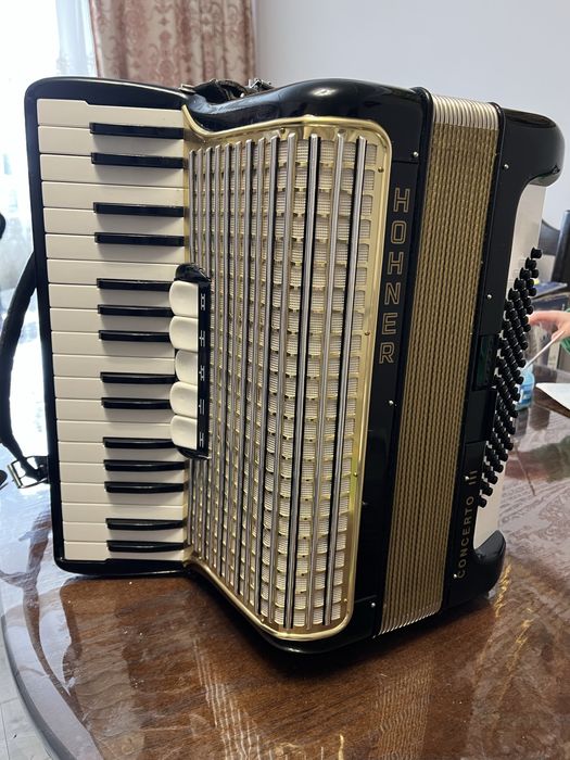 Акардеон Hohner 72 баси