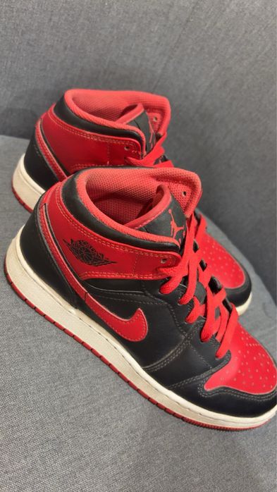 Nike Air Jordan 1 Mid GS Bred 36,5