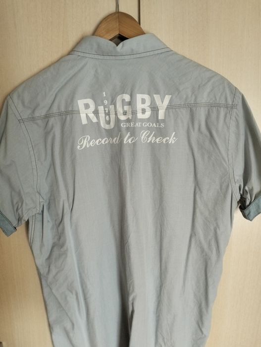 Camisas de manga curta