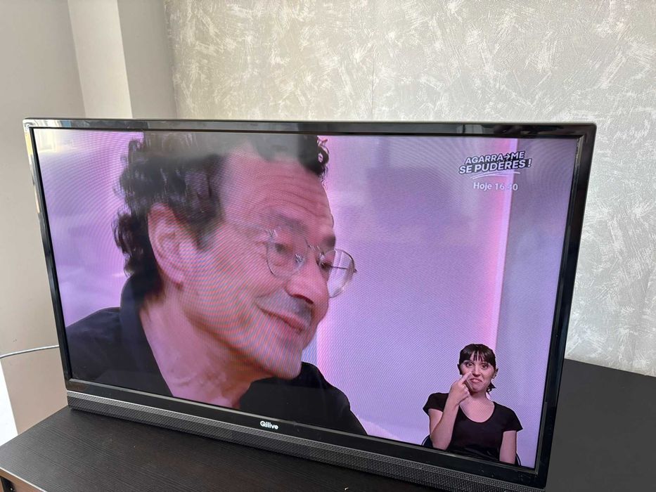 TV Led Qilive 31.5"
