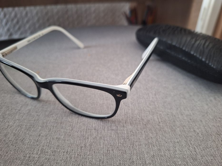 Oprawki Vasco do okularów z etui