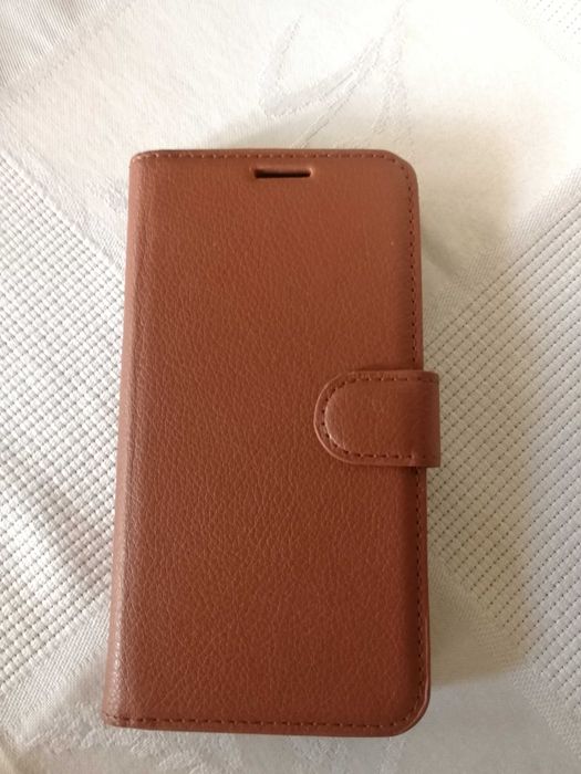 Vendo capas para telemóvel Huawei Y6 2017