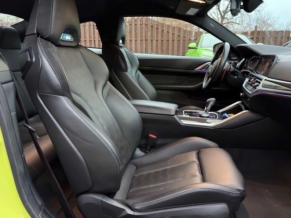 BMW M4 Competition      2021