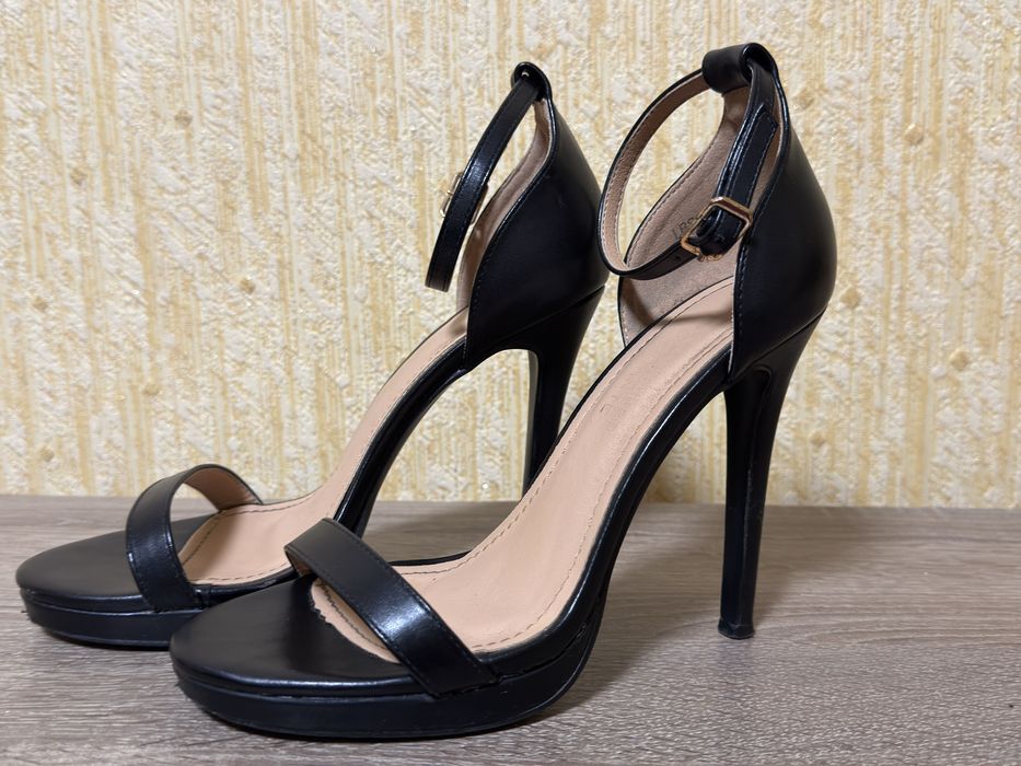 Бомоніжки на шпильці